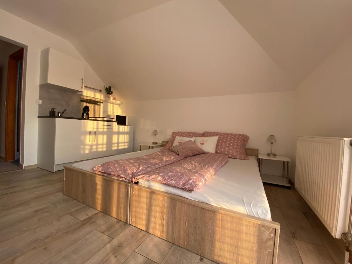 Villa Tara Buek Екстериор снимка