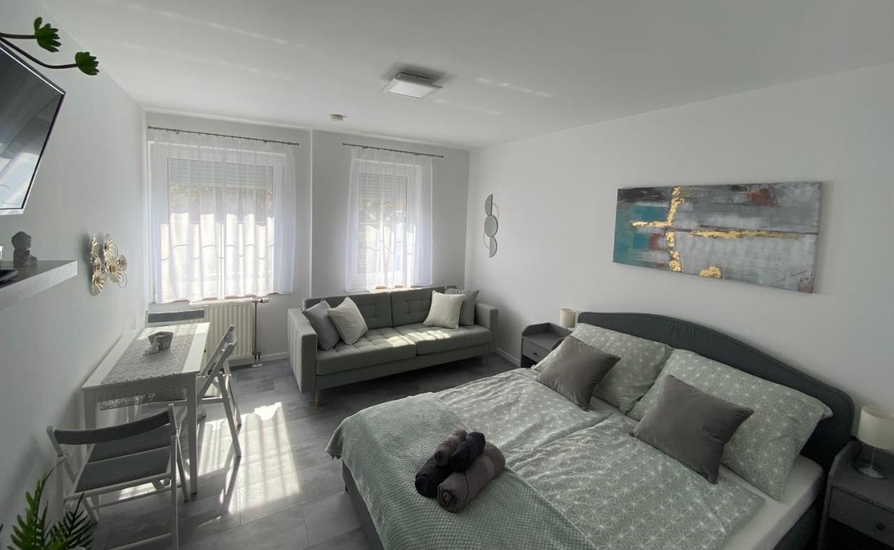 Villa Tara Buek Екстериор снимка